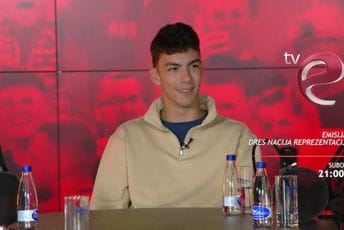 Dres, nacija, reprezentacija: Gost Aleksa Krivokapić