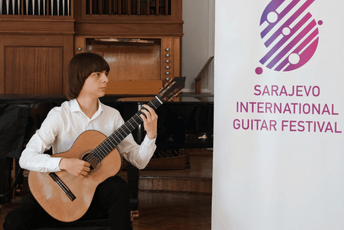 Lijepa vijest iz Sarajeva: Mladi podgorički gitarista osvojio dvije prve nagrade