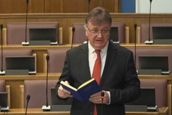 Istorija u dva šlepera