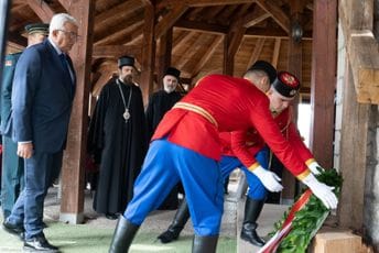 (FOTO/VIDEO) Mandić obilježio Dan sjećanja na žrtve logora Jasenovac, Mauthauzen i Dahau