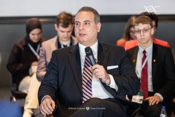 Ivanović pohvalio Mandića: Potvrđuje da za aktuelnu parlamentarnu većinu evropska budućnost nema alternativu