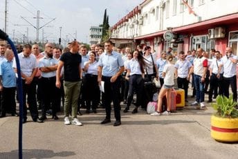 Željezničari ni juče nijesu dobili platu iako je ministar Radulović to najavio
