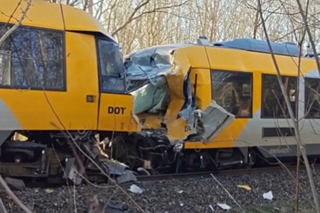 Frontalni sudar vozova u Danskoj: Povrijeđeno 17 osoba, petoro kritično