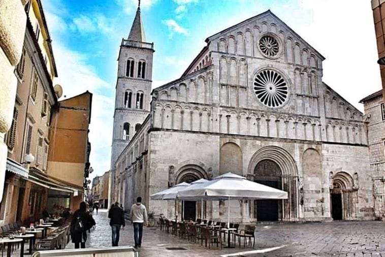 Između kasarne JNA i sjećanja Zadar