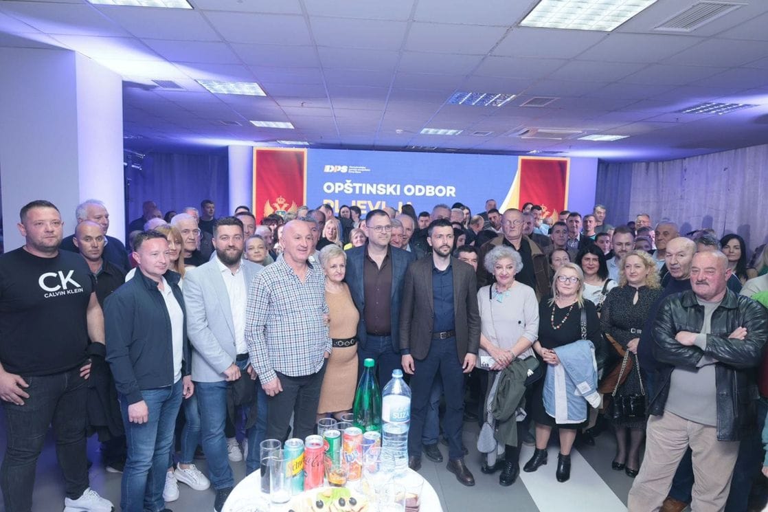 Živković sa građanima Pljevalja: Smjena lokalne i državne vlasti je interes Crne Gore