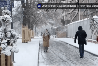 (VIDEO) Zima se naglo vratila u Moskvu, snijeg rušio stabla i uništavao automobile (VIDEO) Zima se naglo vratila u Moskvu, snijeg rušio stabla i uništavao automobile
