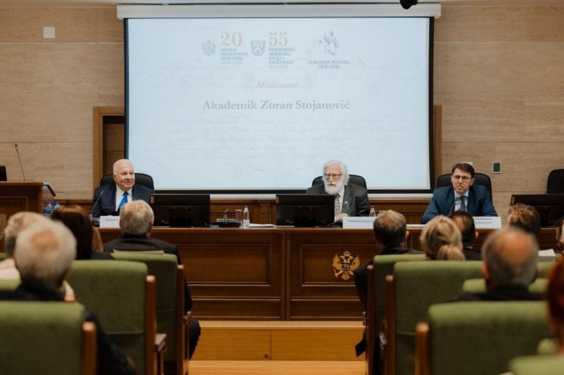 Radulović: Stega je mednik crnogorske države i kamen temeljac njenog pravnog ustrojstva; Rašović: Simbolizovala je jedinstvo i moralnu čvrstinu naroda