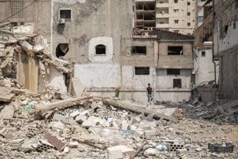 Tramp: Iran se guši kao ugojena svinja