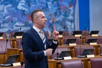 Bogdanović: Demokrate neće glasati za kandidate za Savjet RTCG koji su pravosnažno osuđeni