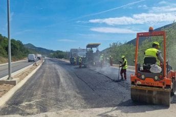 Radulović: Asfaltiran još jedan kilometar bulevara Tivat–Jaz, završeno oko 88 odsto trase