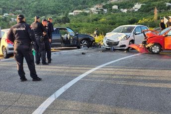 Budva: Sudar tri automobila, ima povrijeđenih