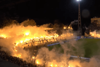 (VIDEO) Klub iz Sofije došao do titule prvaka Bugarske poslije 17 godina (VIDEO) Klub iz Sofije došao do titule prvaka Bugarske poslije 17 godina