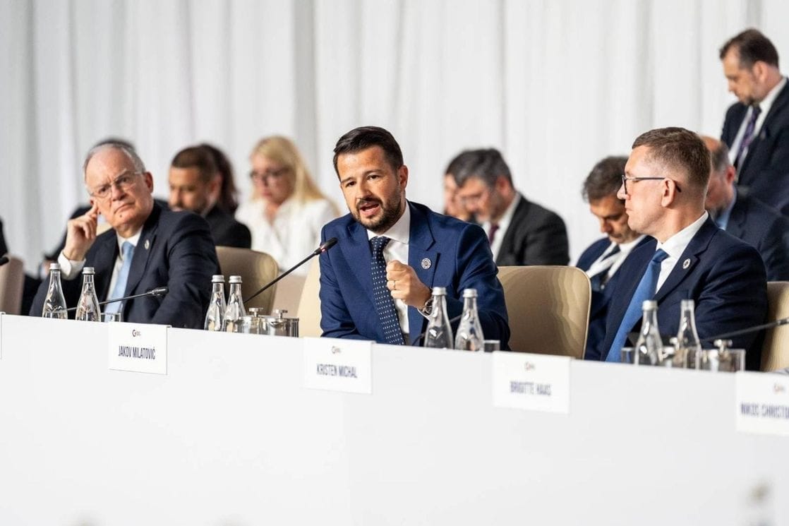 Milatović u Jerevanu: Organizovani kriminal se pobjeđuje jakim institucijama i međunarodnom saradnjom