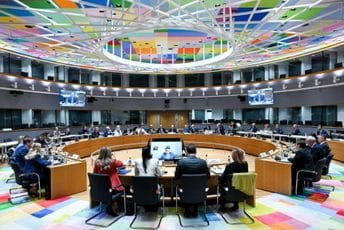 Radović: Uvođenje TIPS Clone sistema u julu 2026. omogućava punu interoperabilnost sa evropskom infrastrukturom instant plaćanja Radović: Uvođenje TIPS Clone sistema u julu 2026. omogućava punu interoperabilnost sa evropskom infrastrukturom instant plaćanja