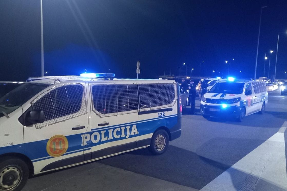 Motociklista poginuo u udesu u Kamenovu: Vozač automobila uhapšen