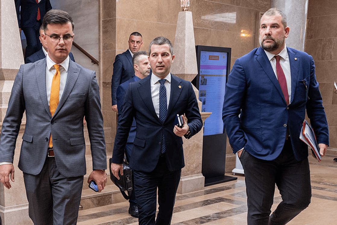 Đenero: Bečićevi ministri postaju rizik, Krapović zastupa velikosrpske interese