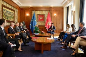 Milatović sa Kalvinjo: Jačanje infrastrukture važno za članstvo Crne Gore u EU do 2028. Milatović sa Kalvinjo: Jačanje infrastrukture važno za članstvo Crne Gore u EU do 2028.
