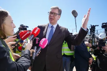 Vučić: Neću u Podgoricu, pljunuo bih sebi i narodu u lice, bilo bi me sramota