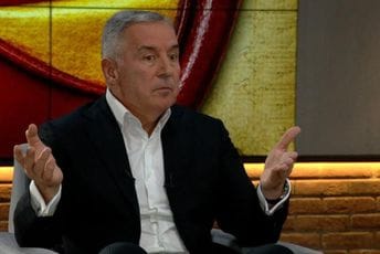 Đukanović: Osnovni cilj "duvanske afere" bio je odvratiti Crnu Goru od ideje nezavisnosti Đukanović: Osnovni cilj "duvanske afere" bio je odvratiti Crnu Goru od ideje nezavisnosti