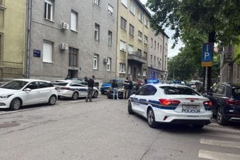 Krvavi obračun radnika u Zagrebu: Krv na ulazu u zgradu, izboden Bosanac