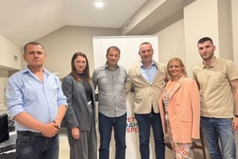 Radunović izabran za predsjednika Opštinskog odbora PNP Budva, Drobljak, Odalović i Bubanja potpredsjednici Radunović izabran za predsjednika Opštinskog odbora PNP Budva, Drobljak, Odalović i Bubanja potpredsjednici