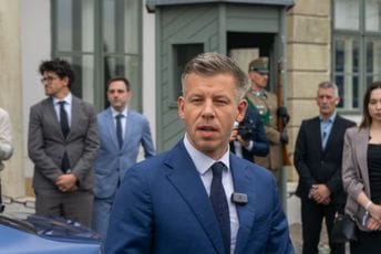 Mađar najavio krivičnu prijavu zbog vreća sa uništenim dokumentima