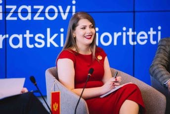 Stojanović: Nezavisnost je vrijednost koju tek treba sačuvati, stariji su živjeli ideju stvaranja države, mi živimo ideju njenog oblikovanja Stojanović: Nezavisnost je vrijednost koju tek treba sačuvati, stariji su živjeli ideju stvaranja države, mi živimo ideju njenog oblikovanja