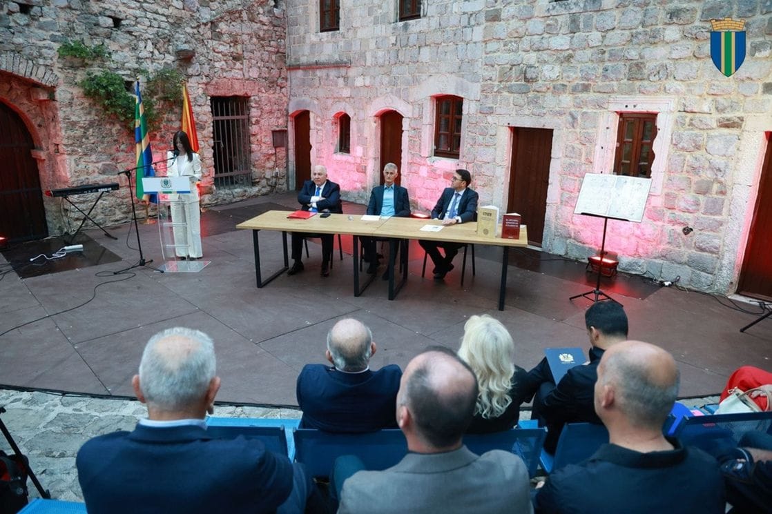 U Starom Baru održana tribina o istoriji, pravu i državnosti Crne Gore; Raičević: “Stega” nije bio samo pravni dokument već izraz potrebe za jedinstvom, slogom i odgovornošću