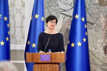 Kos: Evropa vidi šta ste izgradili, Crna Gora će uskoro doprinositi i Evropskoj uniji Kos: Evropa vidi šta ste izgradili, Crna Gora će uskoro doprinositi i Evropskoj uniji