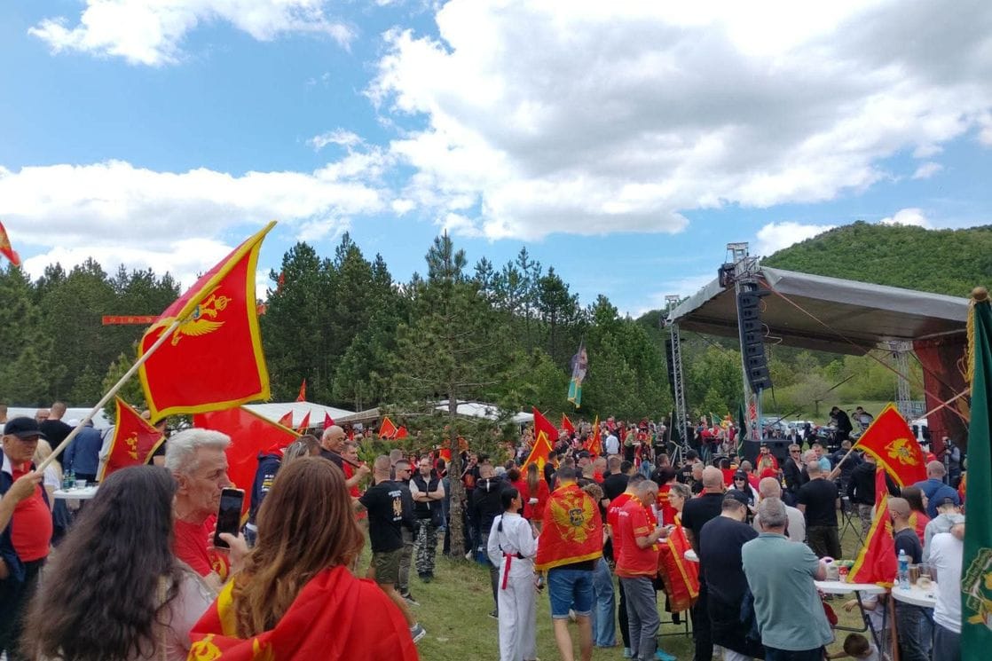 (FOTO) Počeo skup na Grahovcu