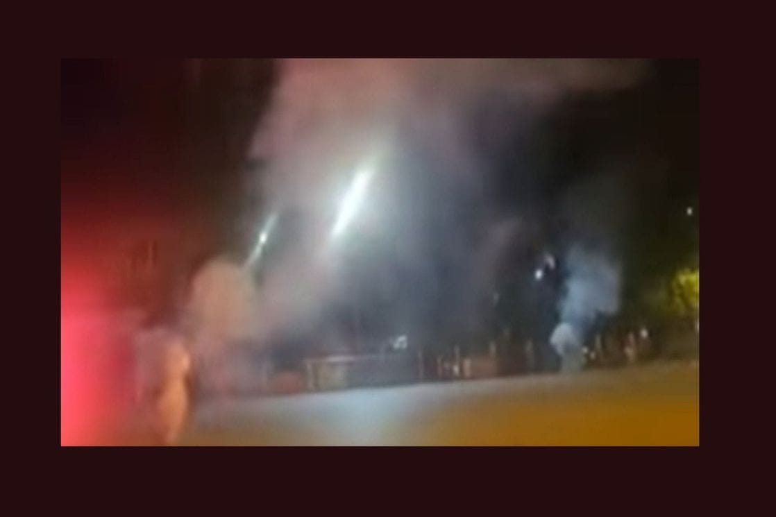 (VIDEO) Uz bakljadu i vatromet u Pljevljima i Herceg Novom proslavavljen Dan nezavisnosti