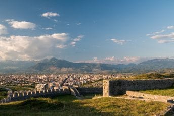 Jedan dan u Skadru Panorama Skadra - pogled sa tvrđave Rozafa
