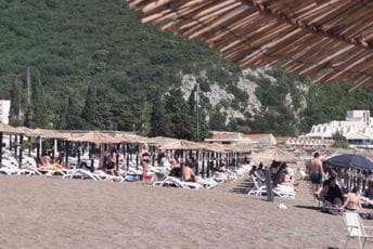 Na našim plažama danas je nešto više kupača nego proteklih dana