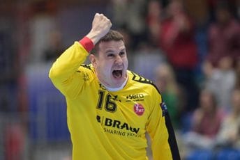 Simić činio čuda i donio Melsungenu prvo evropsko finale u istoriji