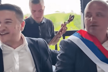 "Đurišiću, mlad majore": Vraneš i Dajković na proslavi u Pljevljima kliču ratnom zločincu (VIDEO)