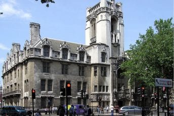 Britanski sud: Norveški tinejdžer planirao plaćeno ubistvo nakon što ga je regrutovala švedska kriminalna grupa povezana s Iranom
