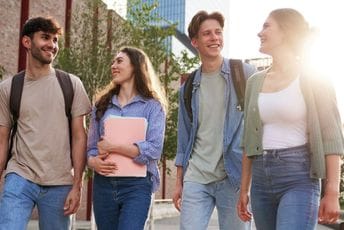 MPNI: Obezbijeđena sredstava za isplatu stipendija i studentskih kredita za jun