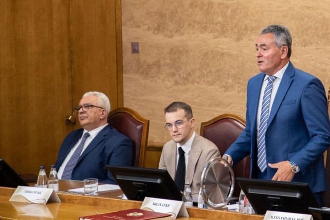 Mandić i Lekić ploču okrenuli pod pritiskom Srbije i članova i simpatizera iz Pljevalja