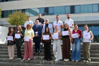 Turističkim vodičima uručena uvjerenja o uspješno završenoj obuci, evo ko je dobio sertifikate