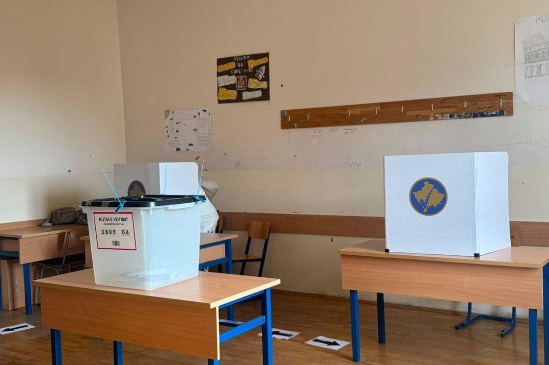 Danas treći parlamentarni izbori za godinu dana: Otvorena bi