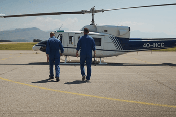Helikopter angažovan za spašavanje morao prinudno da sleti u blizini lokalnog puta u Gusinju Helikopter angažovan za spašavanje morao prinudno da sleti u blizini lokalnog puta u Gusinju