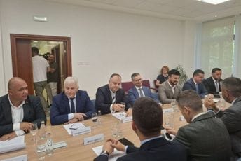 Čelnici lokalnih samouprava na sastanku sa Šarecom: Glas Zajednice opština mora se više uvažavati na centralnom nivou