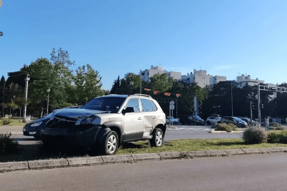 Saobraćajna nezgoda u Baru: Povrijeđeni žena i dij