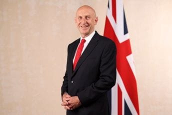 Britanski ministar odbrane podnio ostavku, nije zadovoljan izdvajanjima za vojsku Britanski ministar odbrane podnio ostavku, nije zadovoljan izdvajanjima za vojsku