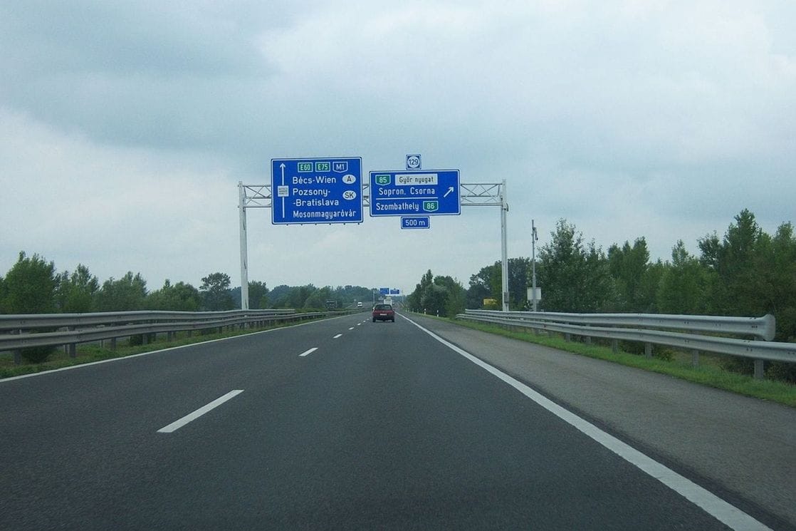 Mađarska: Osmoro poginulih u sudarima na autoputu