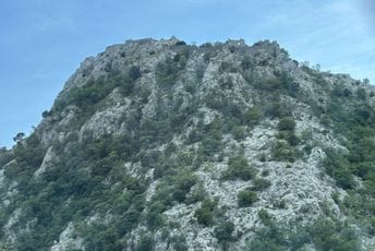 Politika i neradna nedjelja u Crnoj Gori