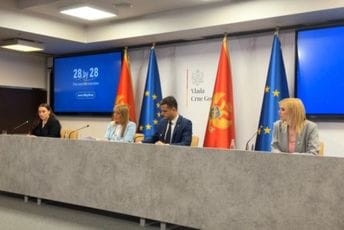 Predstavljen non-pejper EK; Zenović: Konstatovan napredak u svim oblastima; Mijović: Pohvaljena borba protiv kriminala Predstavljen non-pejper EK; Zenović: Konstatovan napredak u svim oblastima; Mijović: Pohvaljena borba protiv kriminala