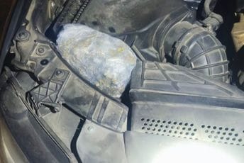 Podgorica: Uhapšen zbog prodaje droge, marihuanu krio ispod haube