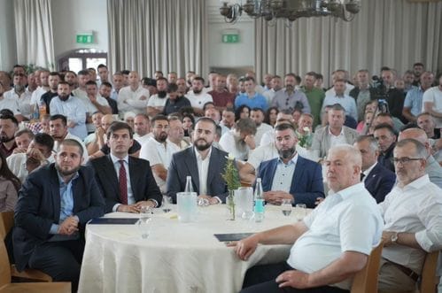 Savez patriota Crne Gore u Njemačkoj pita Azemovića: Šta ste tražili na skupu u Frankfurtu?