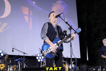 Neno Belan nastavio muzički hepening u Baru (VIDEO)